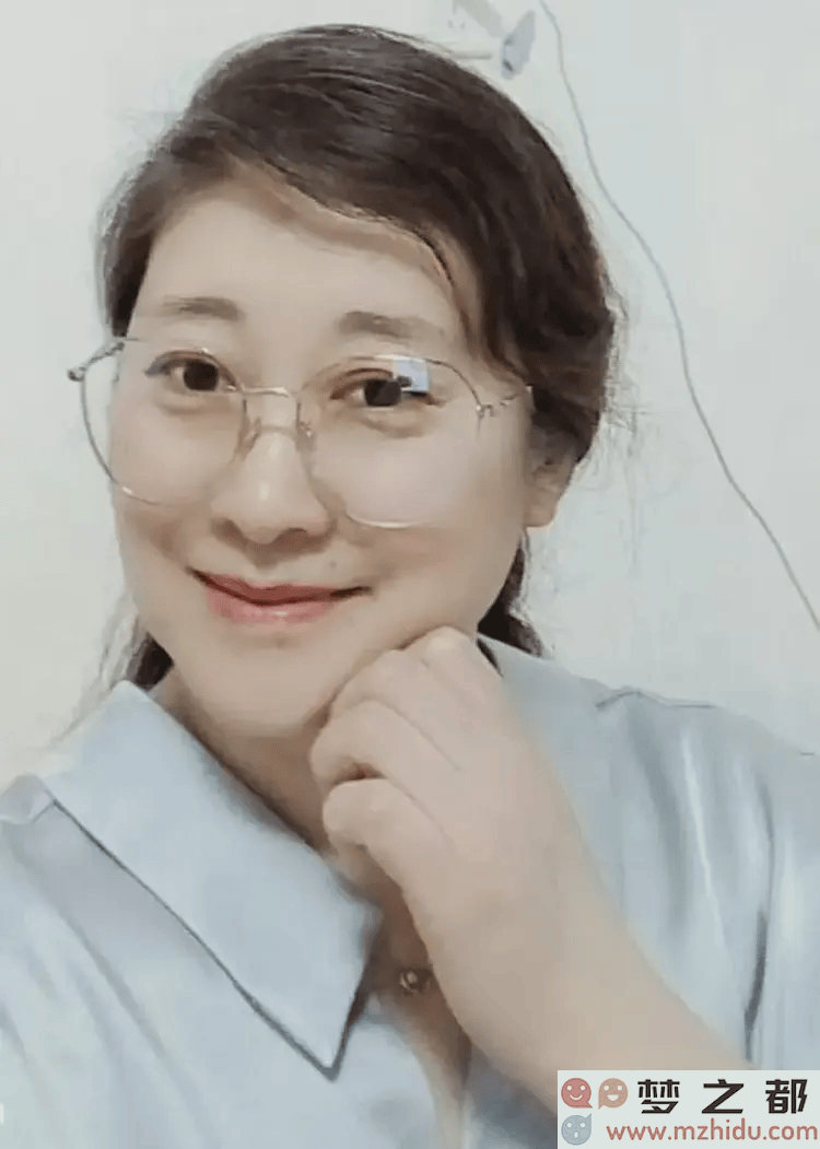 梦忆江南，崔江细读《蝶恋花》中的情感表达与哲学思考