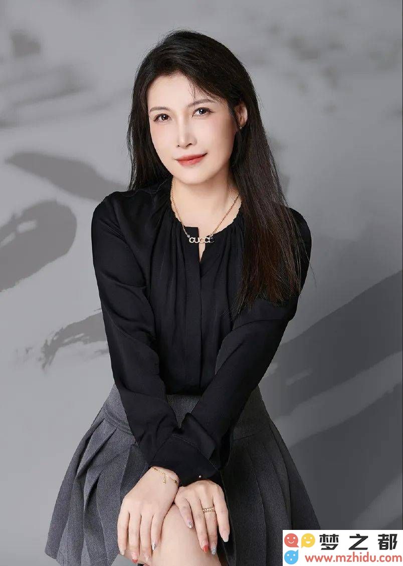 山西女书法家陈彬：用卓越才华与坚韧意志，书写隶书艺术的伟大新篇章！