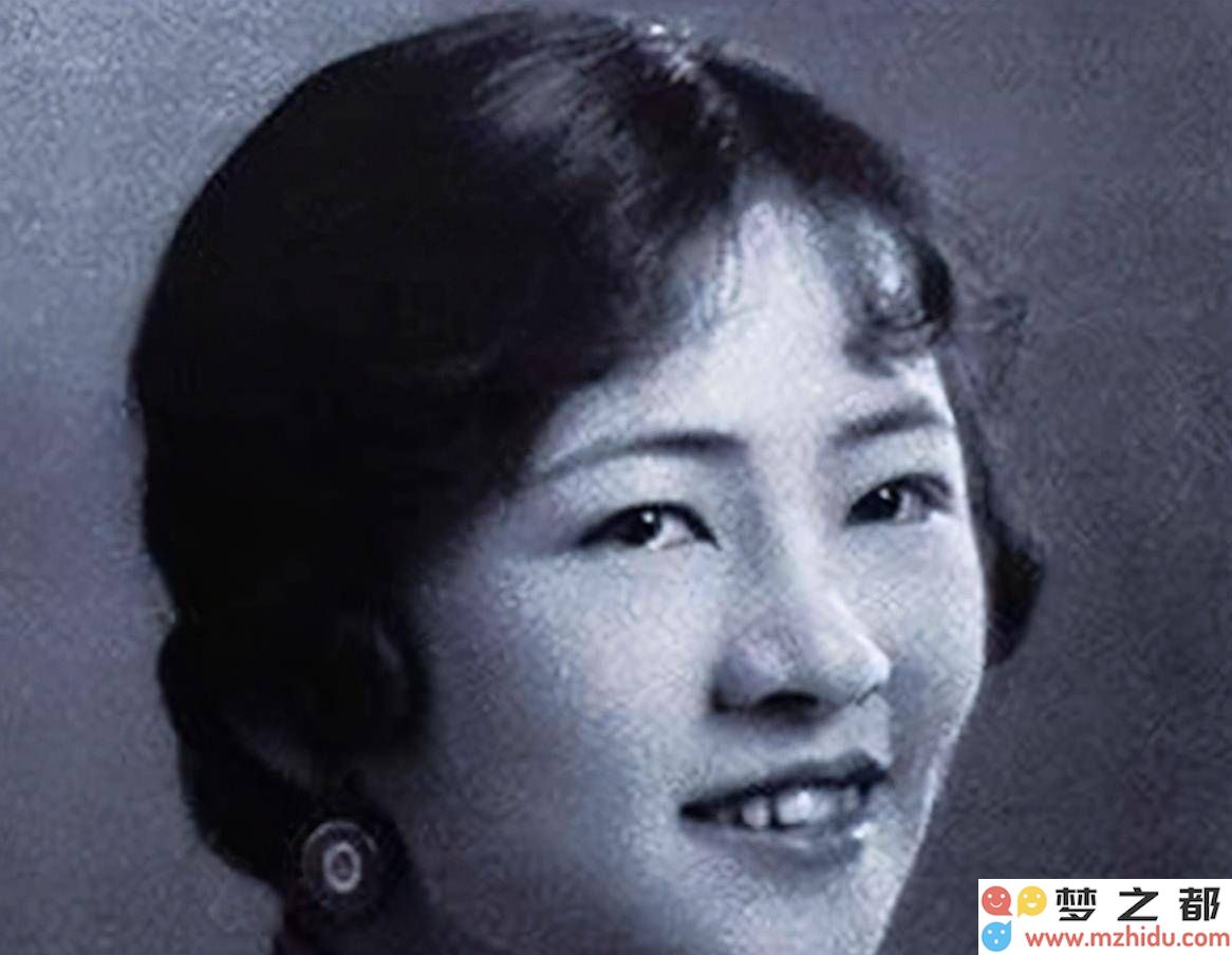 林徽因的书法之美：在每一个笔画中体现出其非凡的才华与不屈的精神