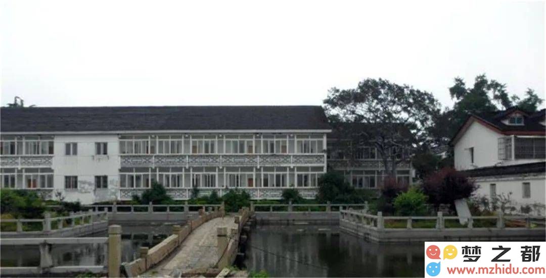 现在100医院的住院部