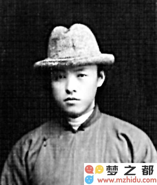 齐白石大师：在纸上如何用画笔纹理表达声音，创造艺术的辉煌之路？