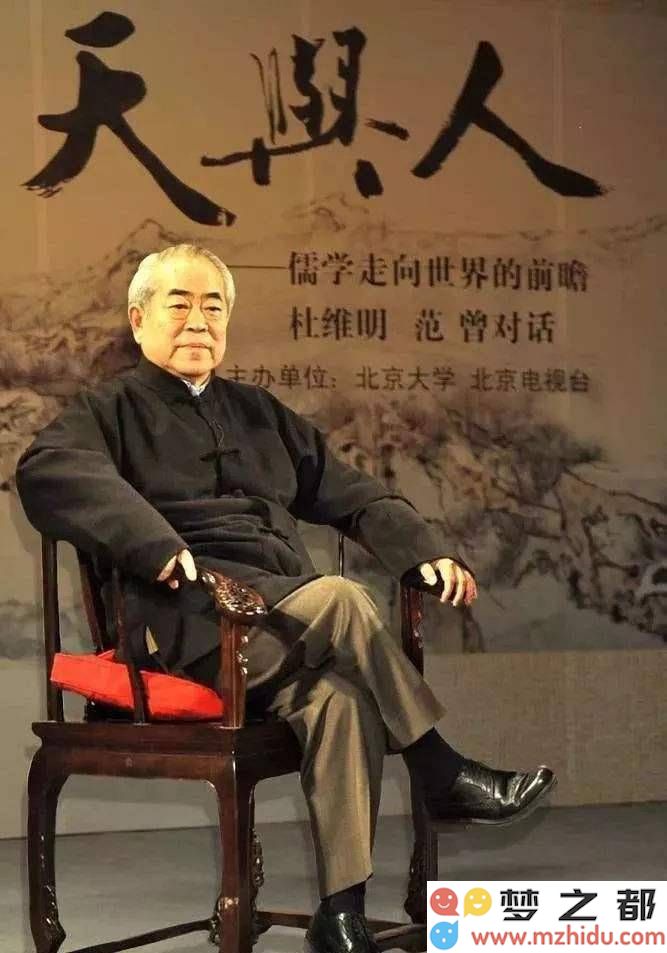 范曾：当代艺术巨匠还是难以自持的狂人？杨振宁与李苦禅的观点截然相反