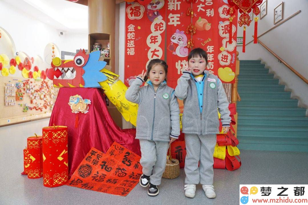 龙腾盛世在欢声笑语中重现,小石榴幼儿园舞龙大会传承文化灌溉儿童心灵