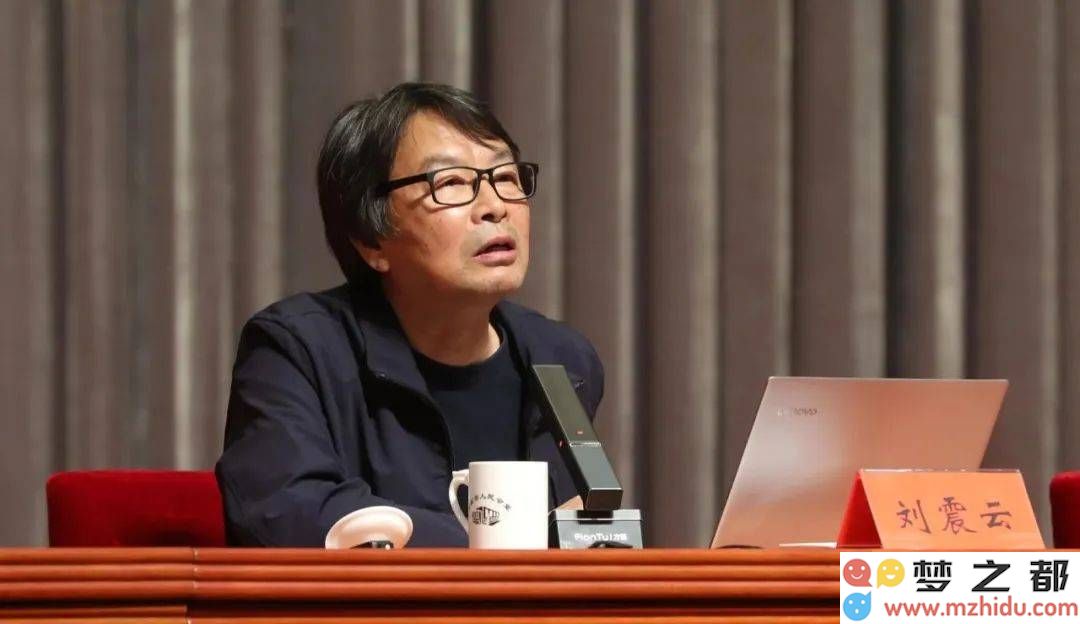 刘震云解析文学创作与DeepSeek技术的关系：优秀作品需要哲学深度，而机器无法完全模仿