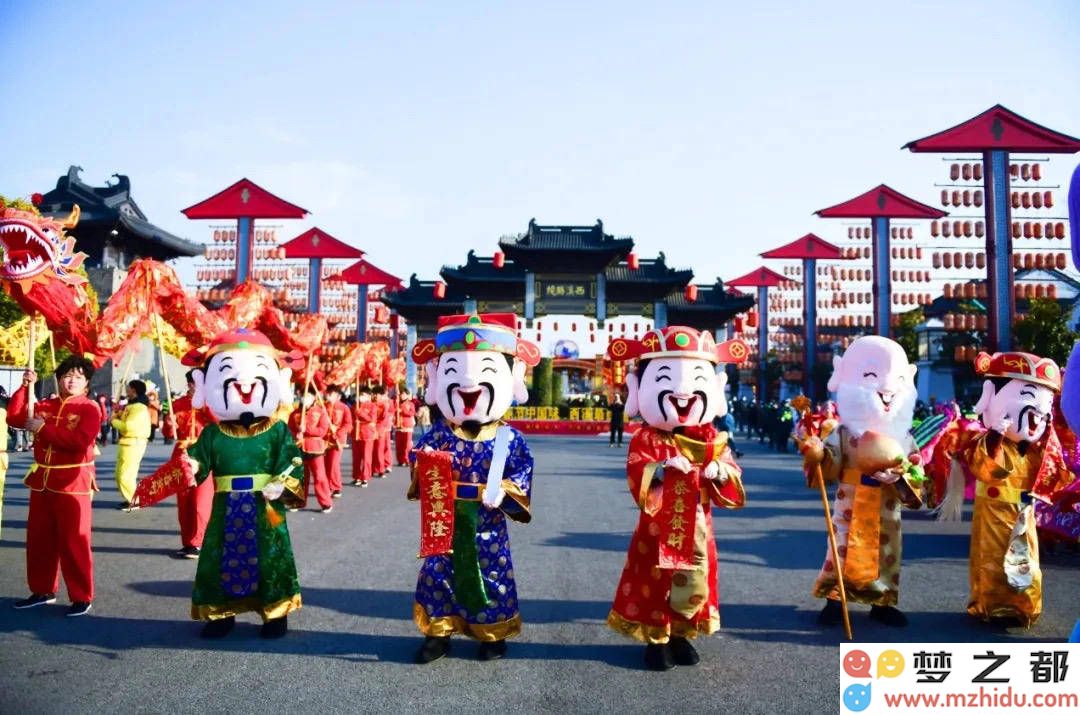 东台西溪春节盛典:传统民俗市集热闹开启,共同穿越历史迎接蛇年佳节新气象!