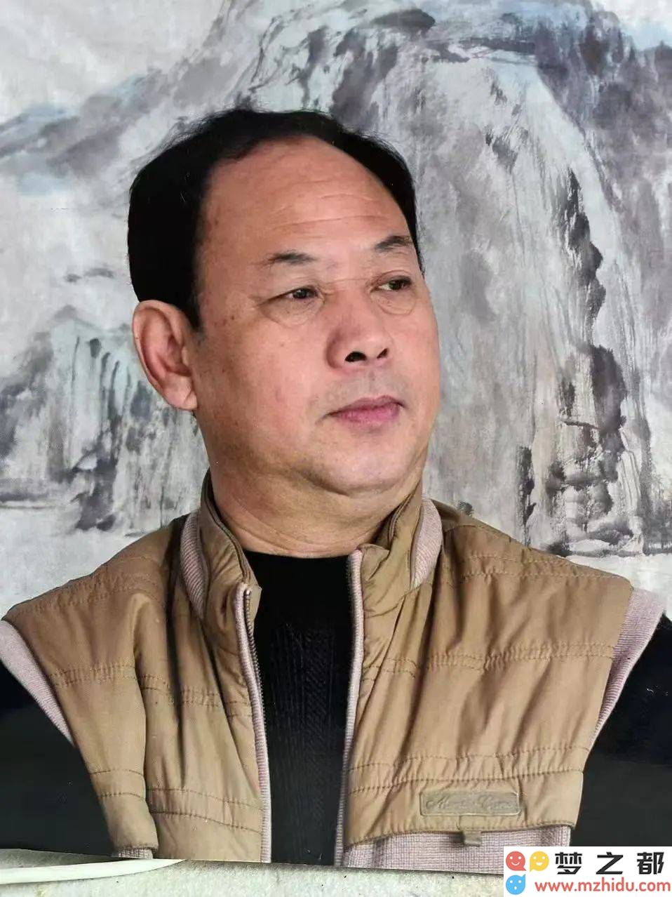 卢景春：作为书画艺术的传承与创新先锋，倾情展现其深厚的人文情怀与文化底蕴