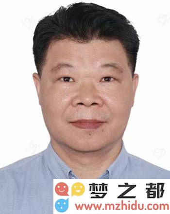 吴杏文：从化工专业到书法艺术，探寻一级书法家的人生轨迹与创作之路