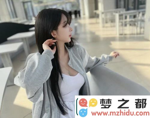 两人世界全集在线观看，领略甜蜜时刻，网友纷纷感叹：幸福感满满涌现！