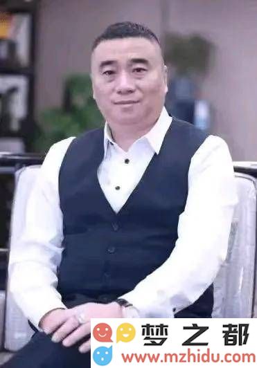 《醉美光阴》：陈升栋的传统国画与人工智能交融而成的诗意艺术杰作