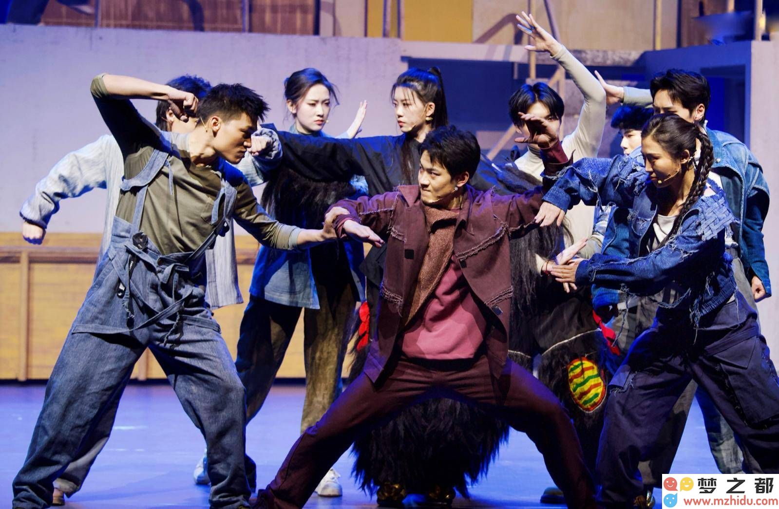 音乐剧《扶摇直上》：当传统杂技与现代音乐剧融合，古老艺术会带来哪些新生机？
