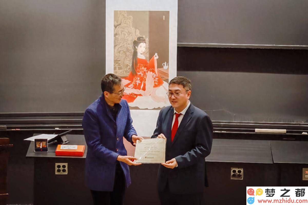 崔景哲在哈佛讲授中国传统书画，让中华文化在国际舞台上熠熠生辉