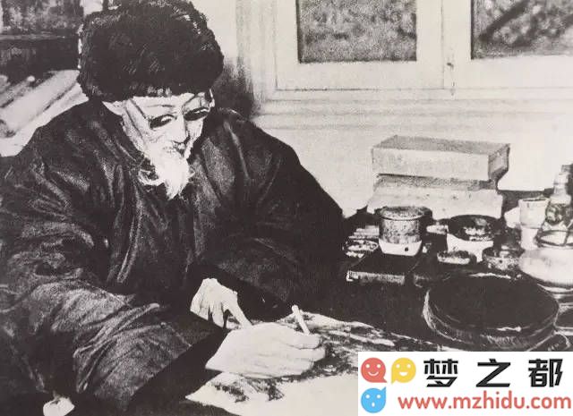 黄宾虹：在笔墨深邃中探索山水画的意境之美与情感表达