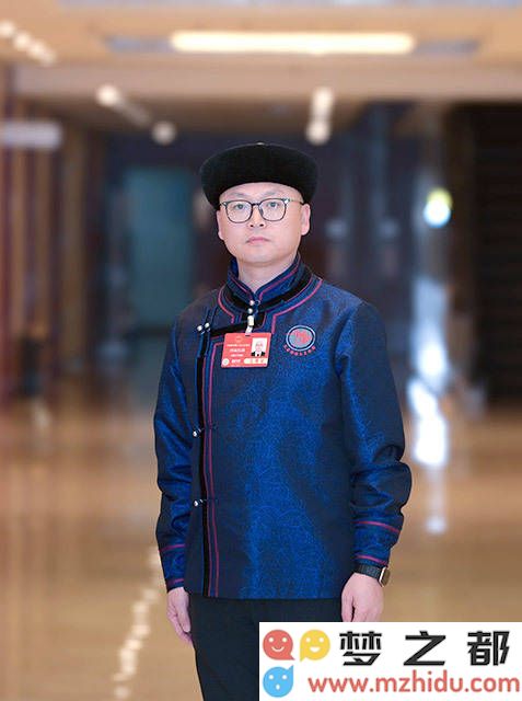 何买拉苏代表呼吁：助力民族音乐在新时代蓬勃发展，推动各民族文化间的深度交流与融合