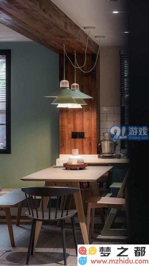 如何在宿舍环境中顺利更换维斯塔餐桌和其他装饰品以提升空间美感