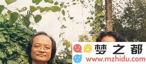 岭南画派新星的陨落之路：从万余元的画作到无人问津的百元作品，他到底遭遇了怎样的命运转折？