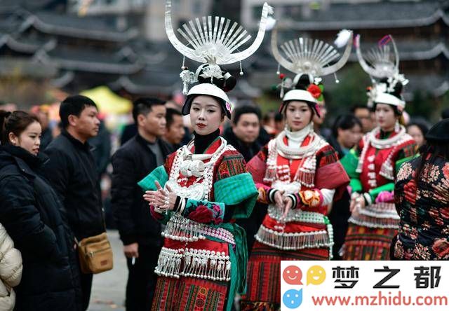 贵州凯里苗族甘囊香芦笙节盛大庆典：民族盛装舞蹈共迎新春佳节的欢乐时光