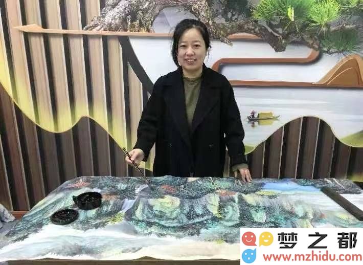 吴文华：在雪景山水画作中引领创新，展现出浓厚的东方美学魅力