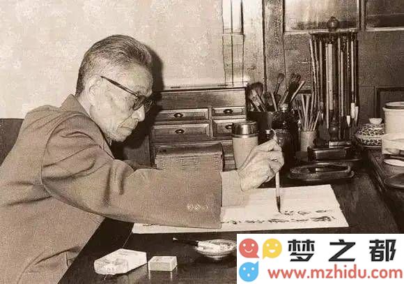 探寻楚生的大写意花鸟艺术：一朵花蕴含一个世界，彰显生机与无限趣味