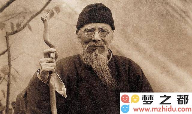 齐白石“牛”画意外变身“野猪”，五百万成交的背后秘密是什么？放大十倍后才显真价值！