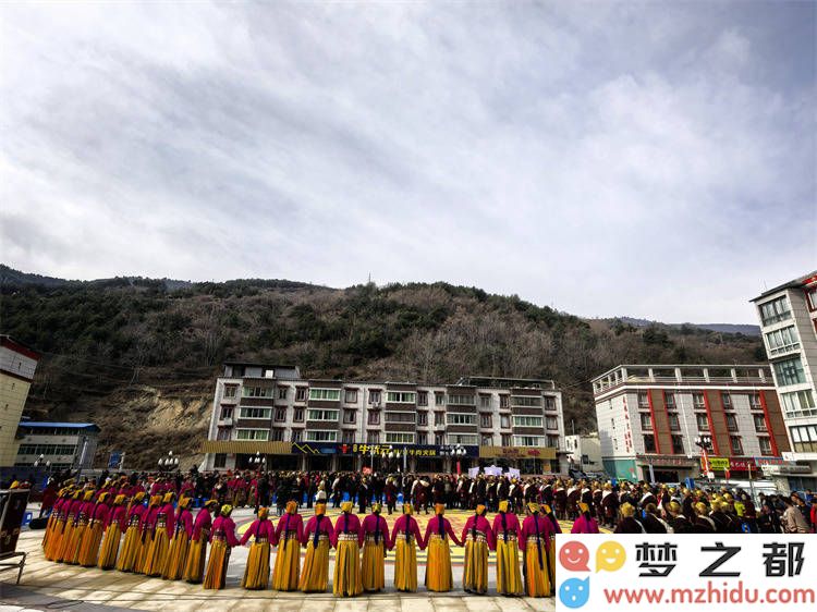 黑水新春庆典：各民族携手共庆团圆，共享欢乐氛围与美好时光
