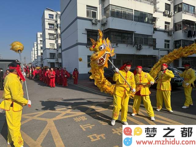 头营社区春节庆典：喜庆龙狮闹新春，共祝团圆享欢乐时光