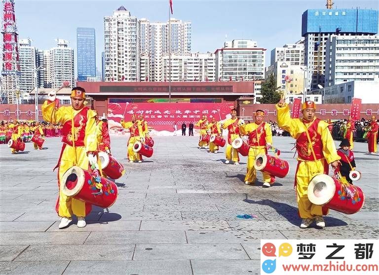 城关庆祝新春佳节 太平鼓阵阵响起喜庆氛围升温