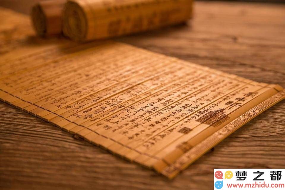 在互联网快速发展的今天，经典文学作品为何难以再次引发广泛的社会关注和讨论热潮？