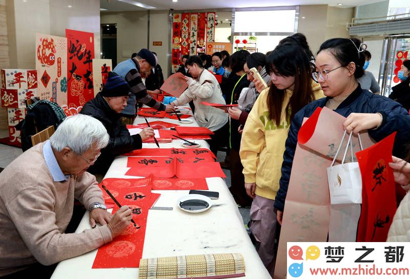 安贞书院新春活动：书法爱好者欢聚一堂，用笔墨传递祝福与美好愿望