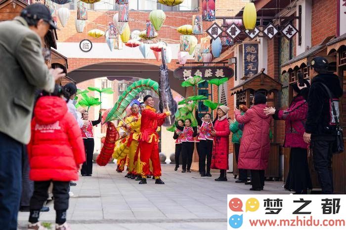 荆州沙市的鱼米乡，“五虾闹鲇”欢庆新春，传承非物质文化遗产的热情与魅力