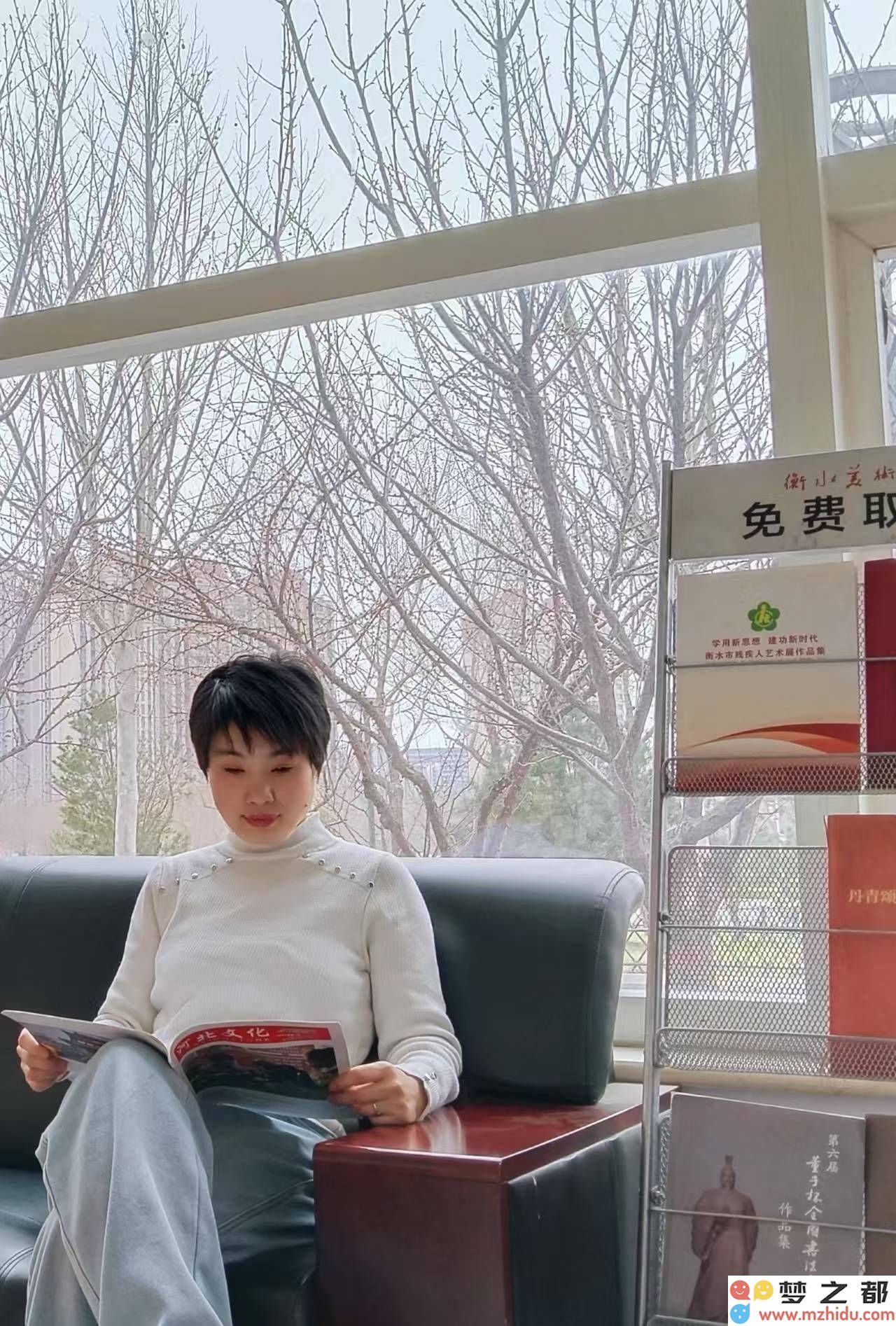 霍珊（观云阁主）：书画艺术领域的璀璨明星与社会责任的践行者，满载荣誉与梦想