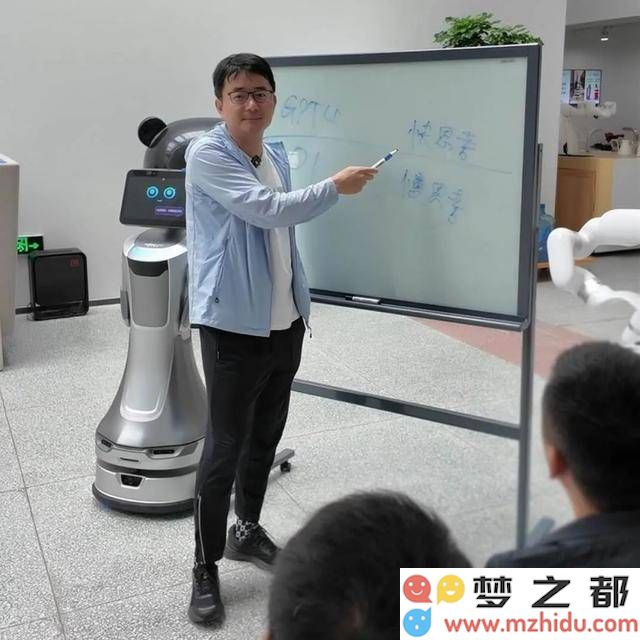傅盛深度解析：在人工智能新时代中，中国企业如何实现应用创新的引领优势？