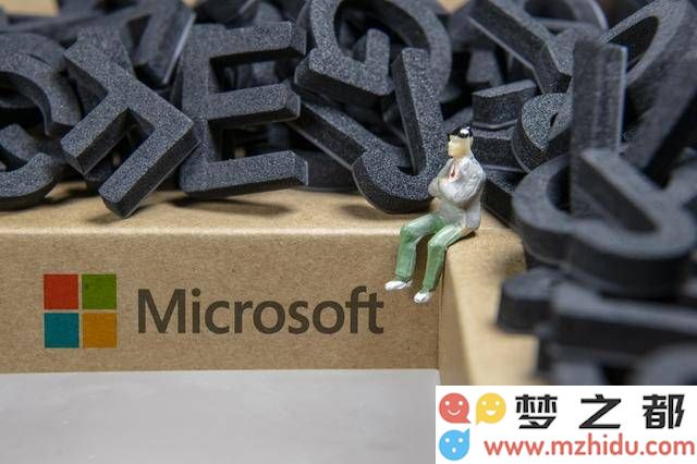微软CEO纳德拉：重视全栈系统与产品落地，放弃基础模型自研是关键