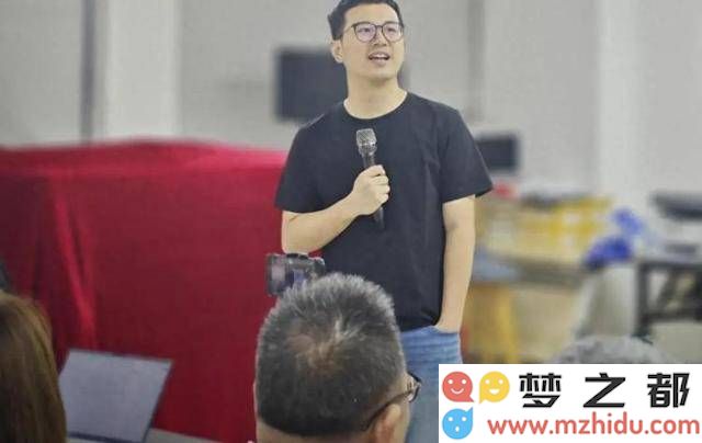 Manus现象揭秘：肖弘团队全力以赴，核心员工深夜仍在全力攻关